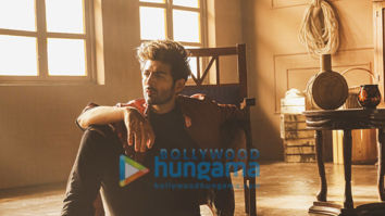 Movie Stills Of The Movie Pati Patni Aur Woh