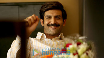 Movie Stills Of The Movie Pati Patni Aur Woh