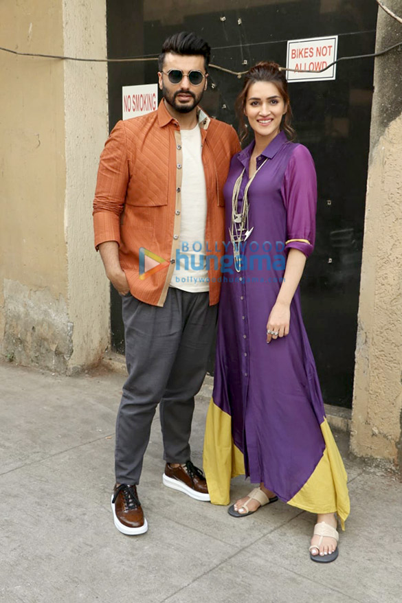 Photos: Arjun Kapoor and Kriti Sanon snapped promoting their film Panipat