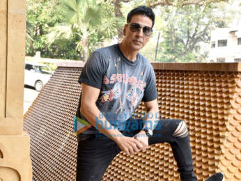 Photos: Cast of Good Newwz snapped during promotions
