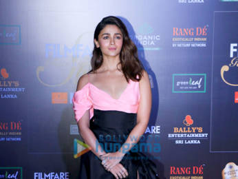 Photos: Celebs grace Filmfare Glamour and Style Awards 2019