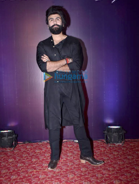 photos celebs grace shaarika pandits wedding reception 22