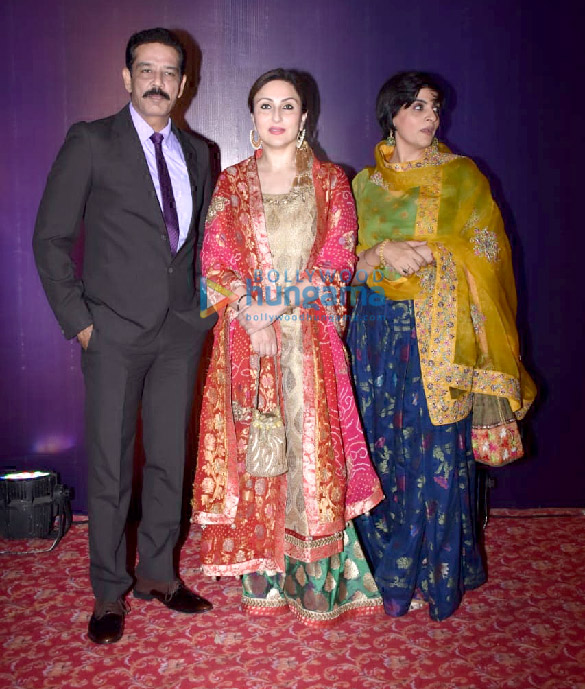 photos celebs grace shaarika pandits wedding reception 26