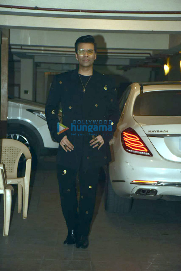 photos celebs snapped at kareena kapoor khans christmas party 5