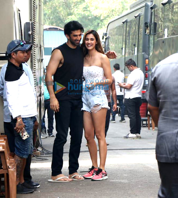 photos disha patani and aditya roy kapur snapped promoting malang at filmcity 3