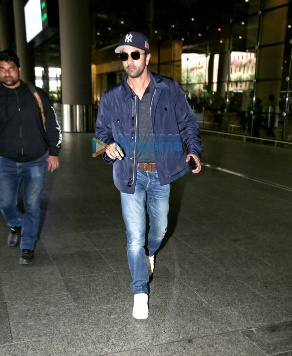 Photos: Ranbir Kapoor, Arjun Kapoor and Kriti Kharbanda snapped at the airport