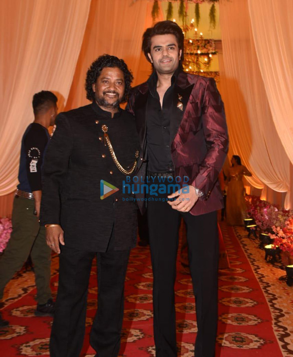 photos salman khan and others snapped at the wedding of his makeup artist raju naags son 4
