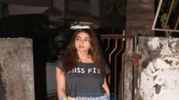 Photos: Sara Ali Khan spotted at Kromakay salon in Juhu