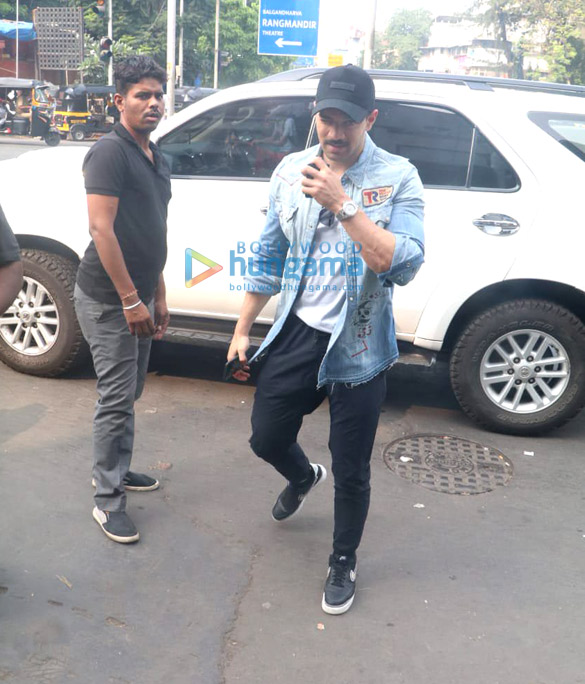 photos sooraj pancholi spotted at bastian 2