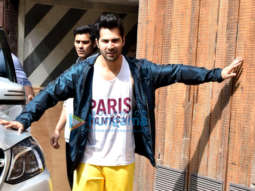 Photos: Varun Dhawan, Genelia Dsouza and Mira Kapoor spotted at the gym