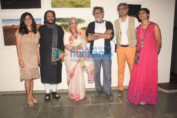 photos waheeda rehman helen asha parekh and others at roop kumar rathods photo book wild voyage launch 2