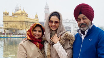 Rakul Preet Singh visits The Golden Temple with her parents as the year comes to an end