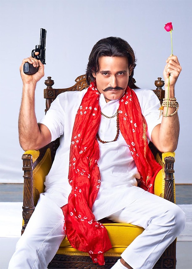 Sab Kushal Mangal: Meet Baba Bhandari aka Akshaye Khanna who is loved and feared by all