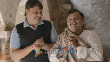 Movie Stills Of The Movie Yahan Sabhi Gyani Hai