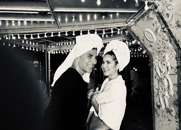 Watch: Akshay Kumar and Katrina Kaif bring back the Teri Ore magic on the occasion of Christmas