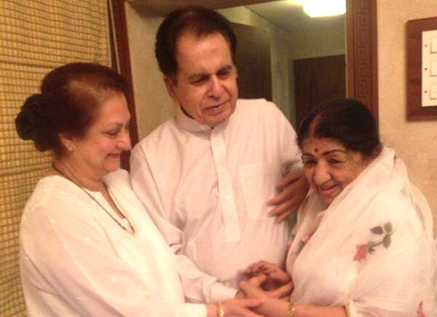 Dilip Kumar overjoyed with 'choti behen' Lata Mangeshkar's homecoming from the hospital, see tweet