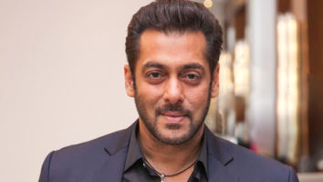 Salman Khan attends the wedding reception of his makeup man’s son