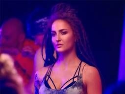 MALANG: “Jessie is somewhat a wild child”- says Elli AvrRam on her grunge look