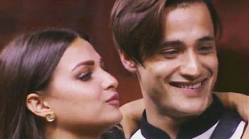 ASIM RIAZ goes down on one knee and asks Himanshi Khurana to MARRY HIM on Bigg Boss 13!