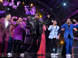 Anil Kapoor shakes a leg to THIS iconic track of his on Indian Idol 11