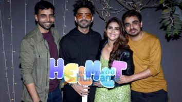 On The Sets of the movie Helmet
