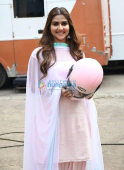 on the sets of the movie Helmet