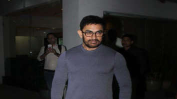 Photos: Aamir Khan snapped in Juhu