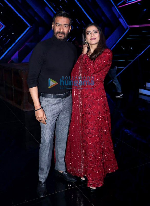 photos ajay devgn and kajol promote their film tanhaji the unsung warrior on the sets of dance5 2