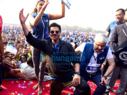 Photos: Anil Kapoor attends Plankathon to break their current ‘Guinness World Record’