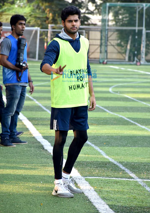 photos arjun kapoor aparshakti khurrana and others snapped during a football match 6