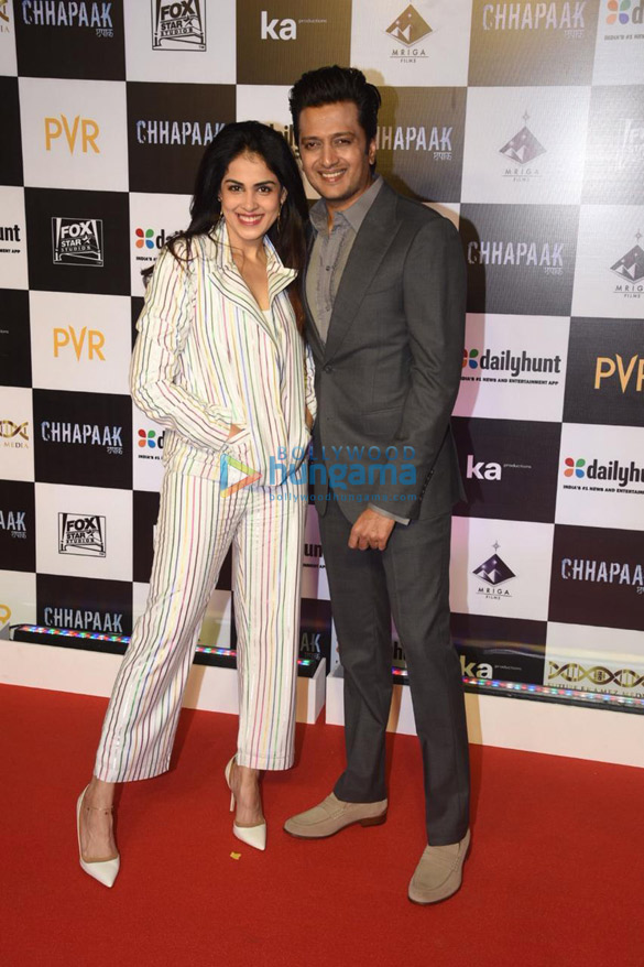 photos celebs attend the premiere of the movie chhapaak 6