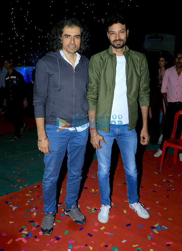 photos celebs snapped at inauguration of mukesh chabbras new office 7