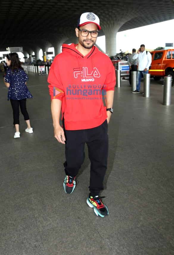 photos disha patani aditya roy kapur kunal khemu and shahid kapoor snapped at the airport 4