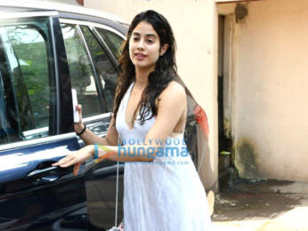Photos: Janhvi Kapoor spotted at the Pilates gym