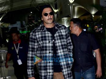 Photos: Ranveer Singh snapped at the airport
