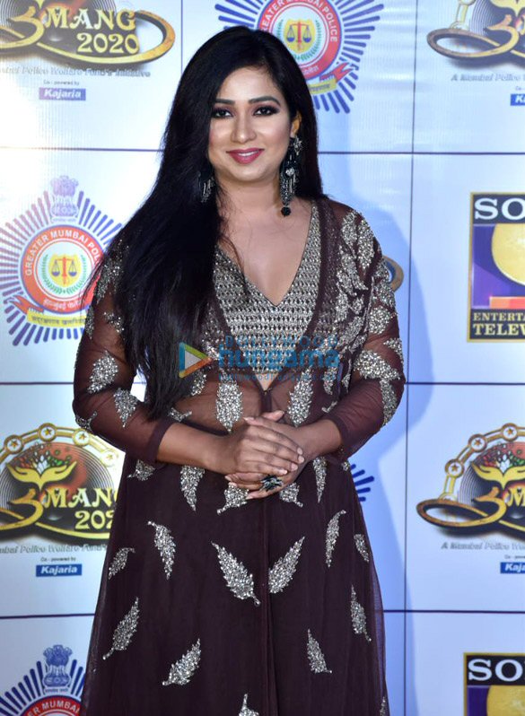 photos sara ali khan and others grace umang 2020 25