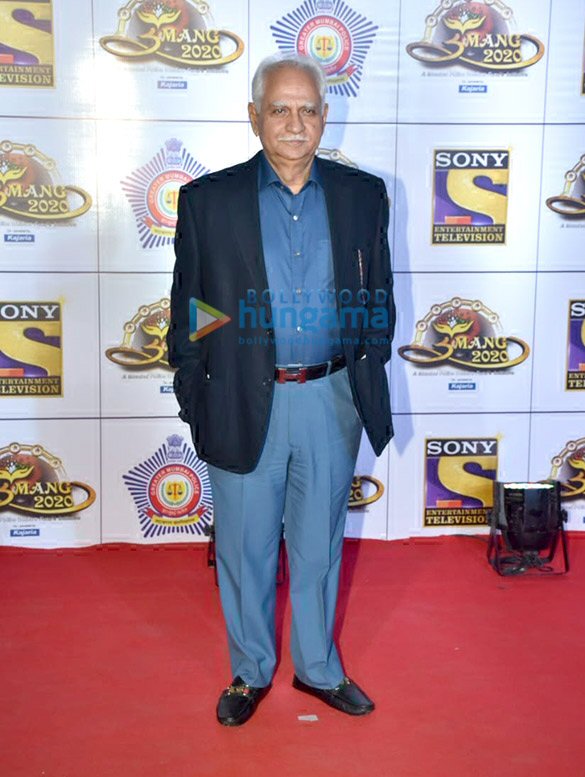 photos sara ali khan and others grace umang 2020 62