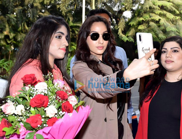 photos shraddha kapoor varun dhawan nora fatehi and sunny leone snapped at the airport 1