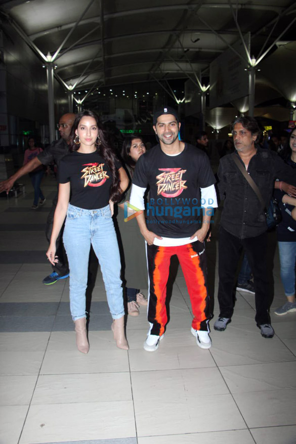photos varun dhawan and nora fatehi snapped at the airport 1