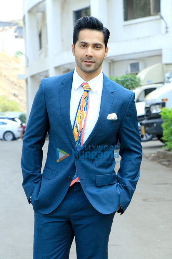 photos varun dhawan and shraddha kapoor snapped on sets of indian idol promoting their film street dancer 3d 3