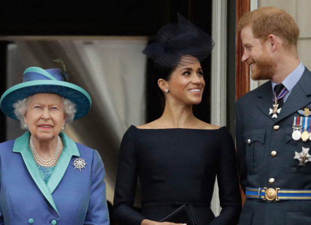 Prince Harry and Meghan Markle will no longer use HRH titles, Queen releases her statement Prince Harry and Meghan Markle will no longer use HRH titles, Queen releases her statement