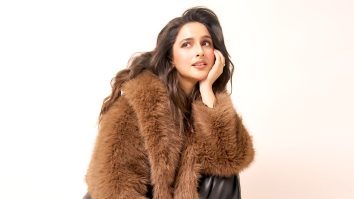 Celeb Wallpapers Of Sadia Khateeb