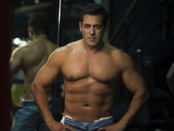 VIDEO: Salman Khan nails the Garmi challenge on Bigg Boss with team Street Dancer 3D