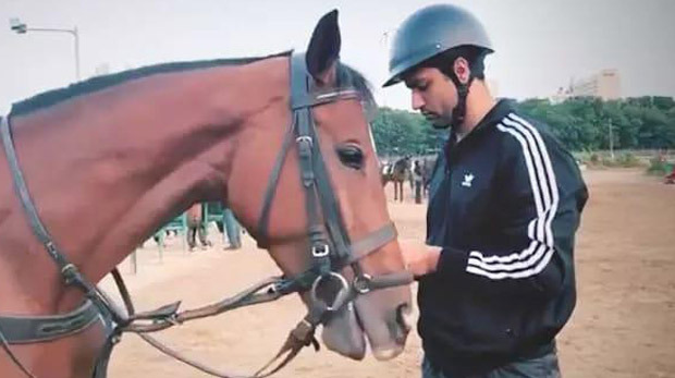 VIDEO: Vicky Kaushal begins horse riding lessons as he preps for Takht