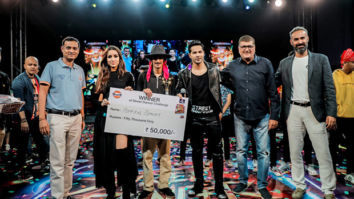 Varun Dhawan, Shraddha Kapoor and team Street Dancer 3D award India’s best street dancers