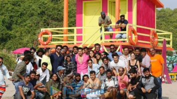 On The Sets Of The Movie Coolie No. 1