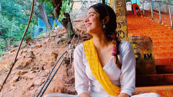 Watch: Janhvi Kapoor walks 3,500 steps barefoot to offer prayers at the Tirupati temple