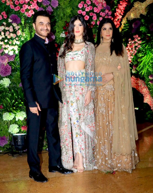 photos celebs grace armaan jains wedding ceremony 10