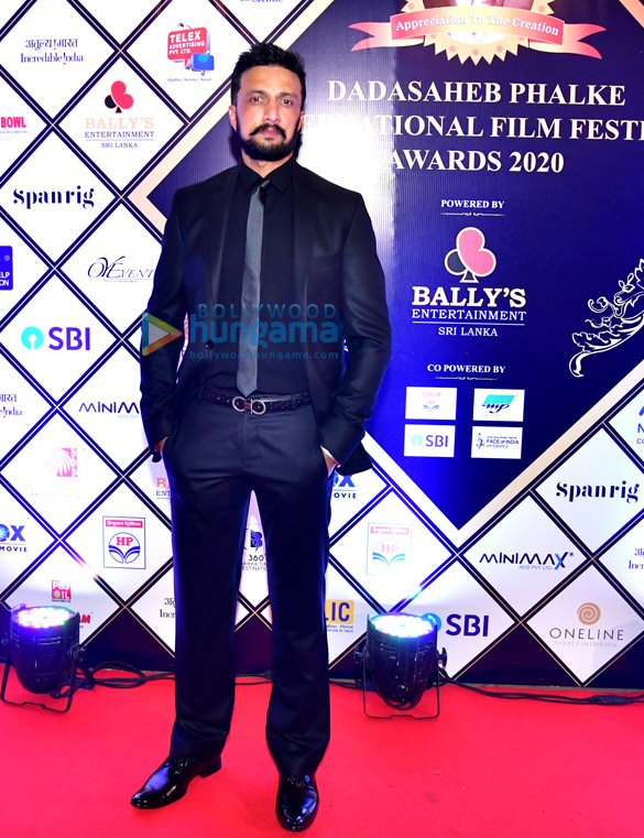 photos celebs grace the dadasaheb phalke international film festival awards 2020 4 2