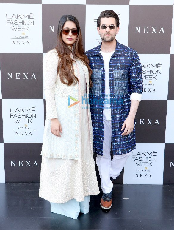 photos divya khosla kumar rhea chakraborty walk the ramp as show stoppers at lakme fashion week summerresort 2020 14